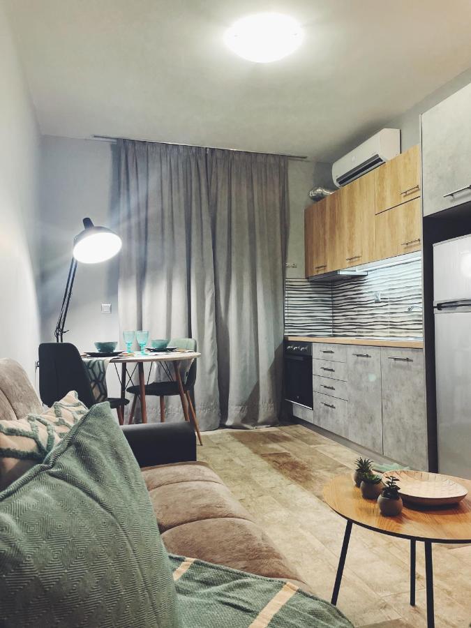 Centro Alexandroupolis Apartment Bagian luar foto