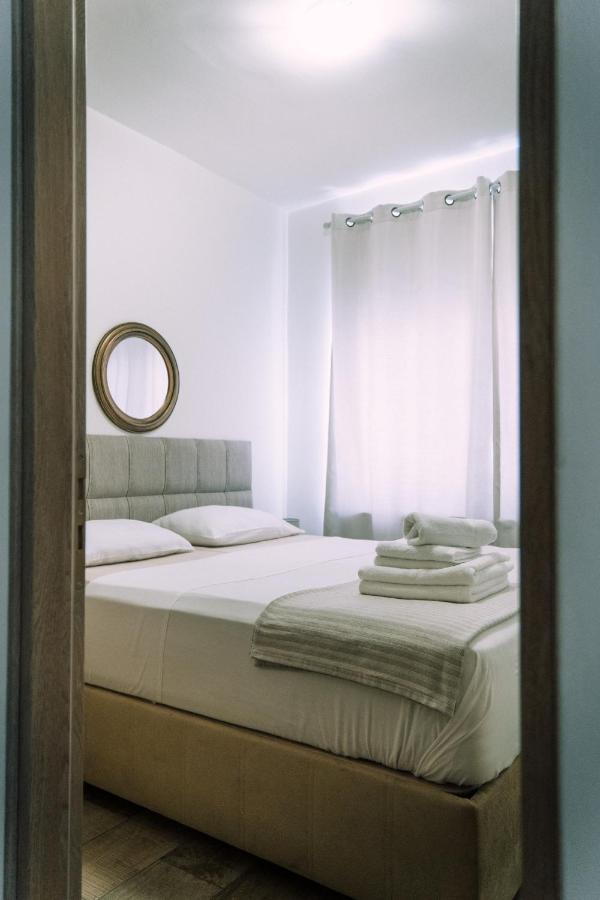 Centro Alexandroupolis Apartment Bagian luar foto