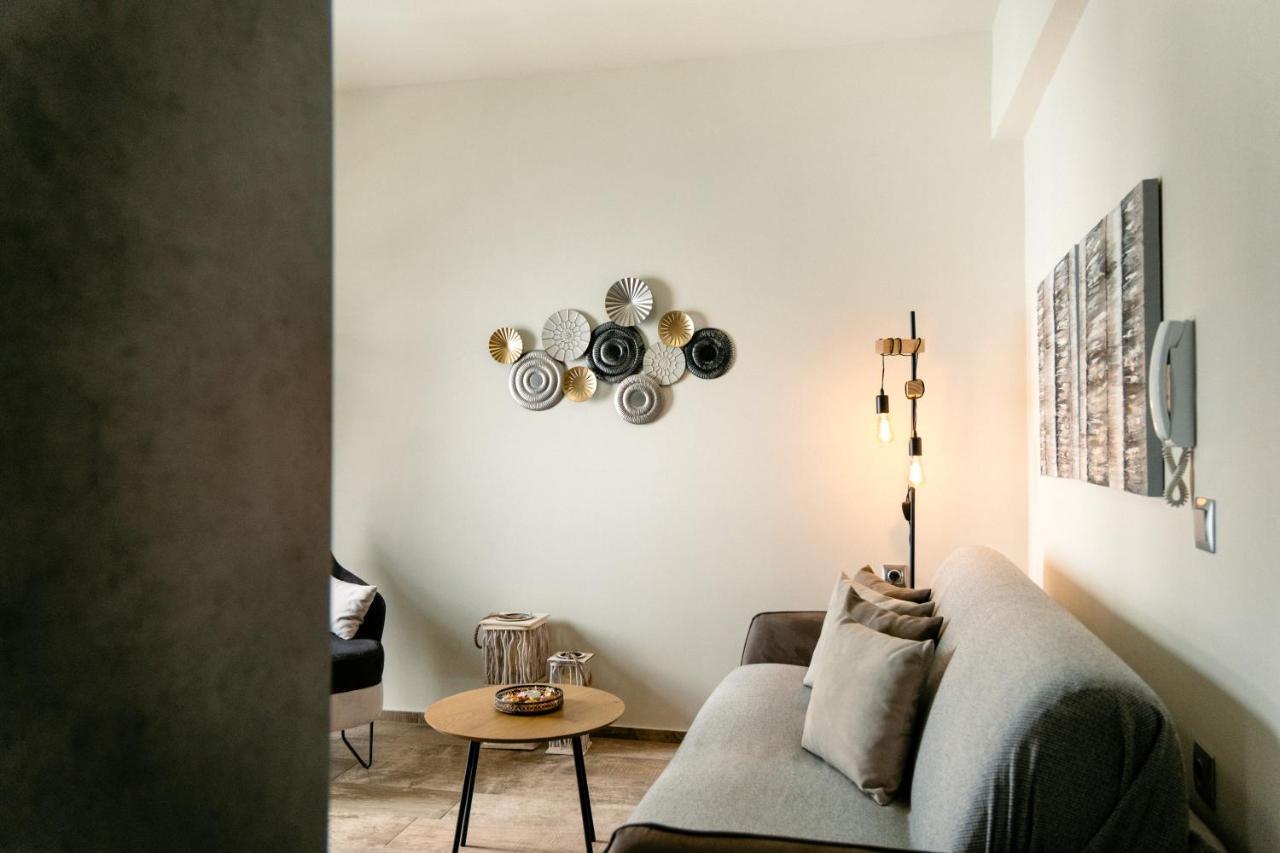 Centro Alexandroupolis Apartment Bagian luar foto