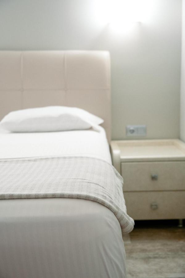 Centro Alexandroupolis Apartment Bagian luar foto